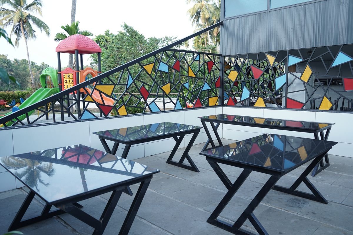 Emerald Suite Experience